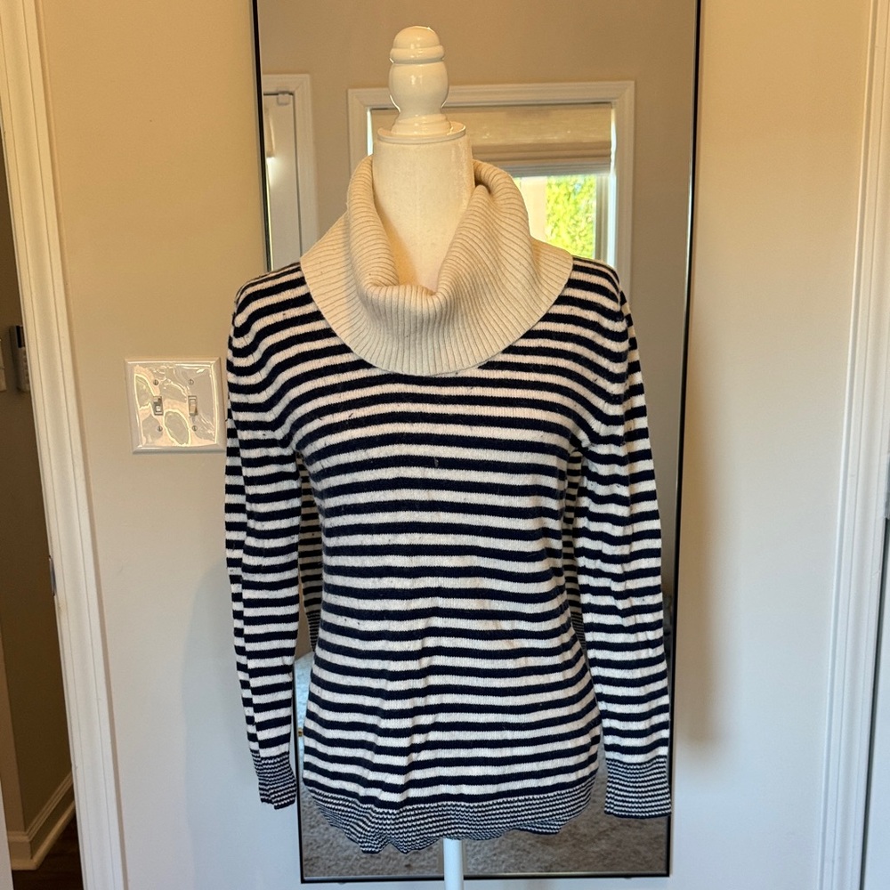 Vineyard Vines wool/cotton/cashmere blend sweater